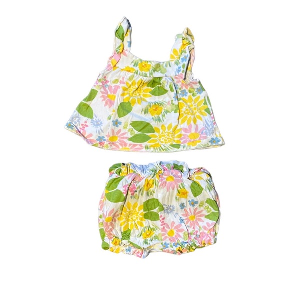 2 Bundle Girl 3-6M Dress/ Short Sleeve Onesie Outfits - Picture 2 of 3